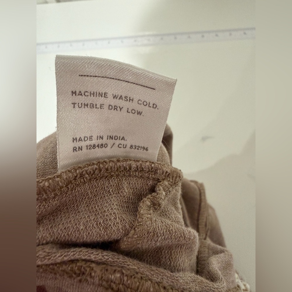 Pact Women's Taupe Organic Cotton Jogger Pants size M - Picture 8 of 8